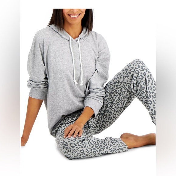 Jenni Tops - NWT JENNI Lounge Hoodie
